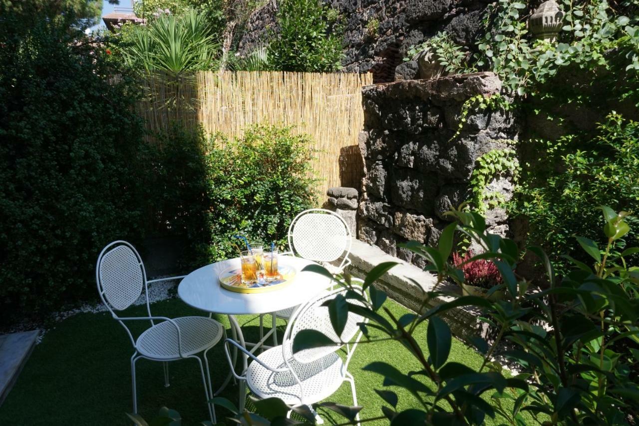 Casa Gise Lejlighed Aci Castello Eksteriør billede