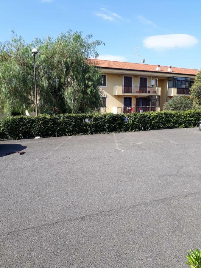 Casa Gise Lejlighed Aci Castello Eksteriør billede